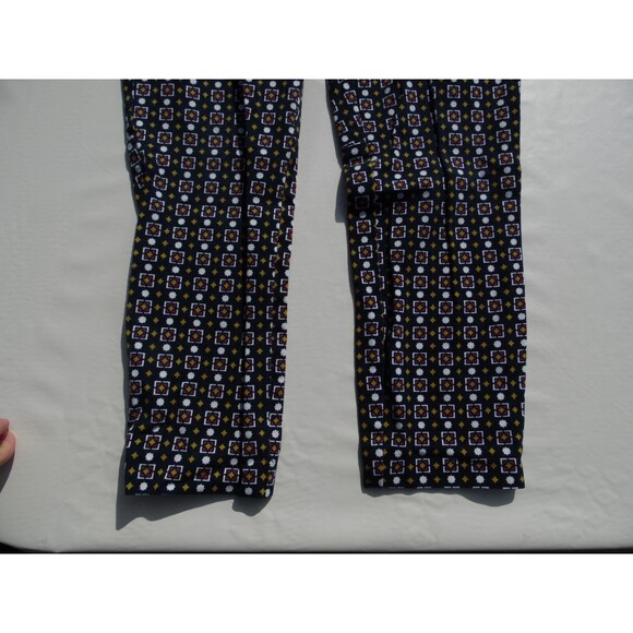 J Crew Pants Womens 8 Geometric  Fit Flat Front Capris - Picture 3 of 7